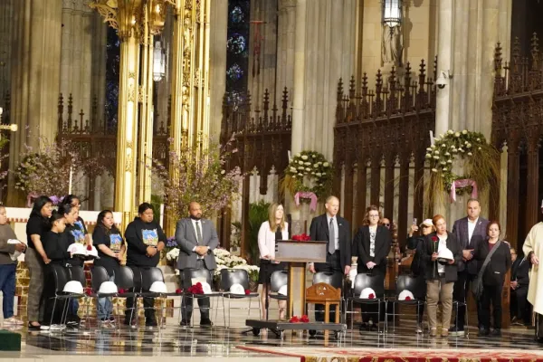 Construction Workers Remembered at Annual Hardhat Mass at St. Patrick's Cathedral