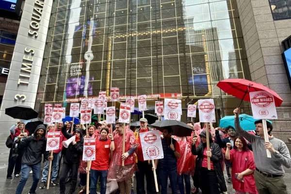 Tell Reuters Execs: Reuters Workers Deserve Guaranteed Raises!